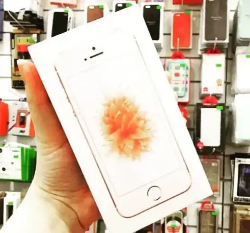 iPhone 5se 16 gb (rose gold) , фотография 1