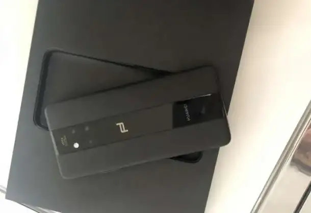 Huawei Mate 20 RS Porsche Design, фотография 5