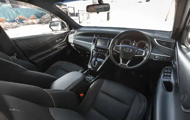 Toyota Harrier, 2017 г zsu60 ПРОДАЕТСЯ В ОТЛИЧНОМ СОСТОЯНИИ С АУКЦИОНОВ ЯПОНИИ ПОД ЗАКАЗ, фотография 9