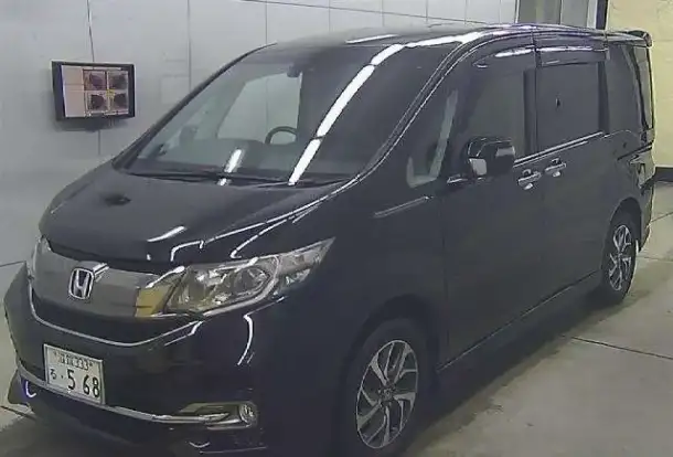 Продажа автомобилей Honda Stepwgn, фотография 2