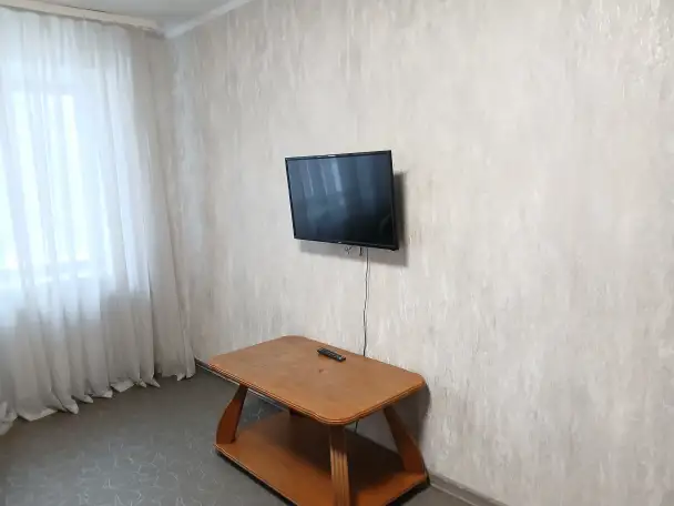 сдам 2к кв пр. Октябрьский 31, фотография 2