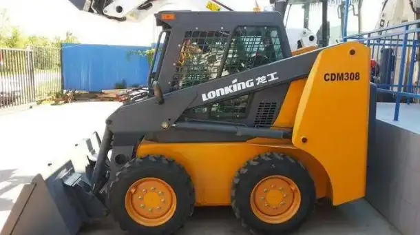 Мини-погрузчик LONKING CDM308 в Тольятти от официального представителя завода в РФ, фотография 7