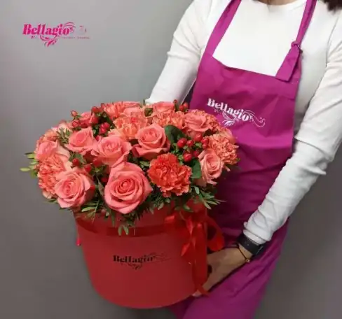 Свежие цветы, эксклюзивные букеты в Тюмени, фотография 1