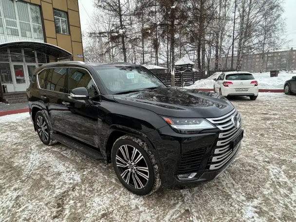 LEXUS LX600, фотография 1