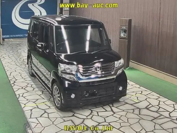 Микровэн турбо кей-кар Honda N Box кузов JF2 минивэн модификация Custom G Turbo Package гв 2013 4wd, фотография 1
