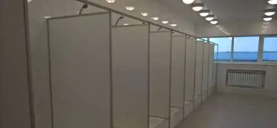 Сантехнические, душевые, писсуаре перегородки и сантехника, фотография 2