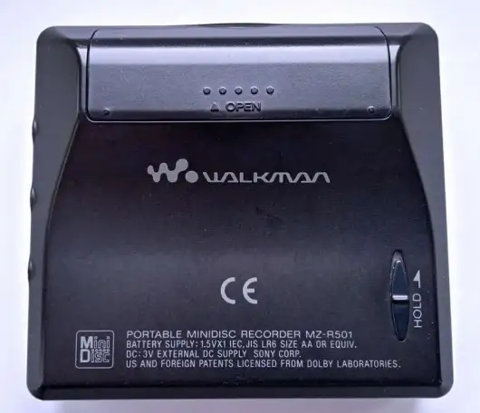 MD Плеер/Рекордер Sony MZ-R501 MiniDisc Player/Recorder, фотография 3
