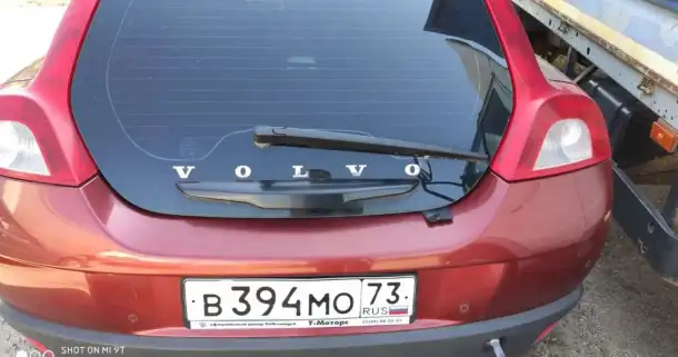 Легковой автомобиль VOLVO C30, 1,6 л, цвет красный. Адрес: Ульяновская область, г. Ульяновск, Московское ш., д. 52Б. VIN, фотография 1