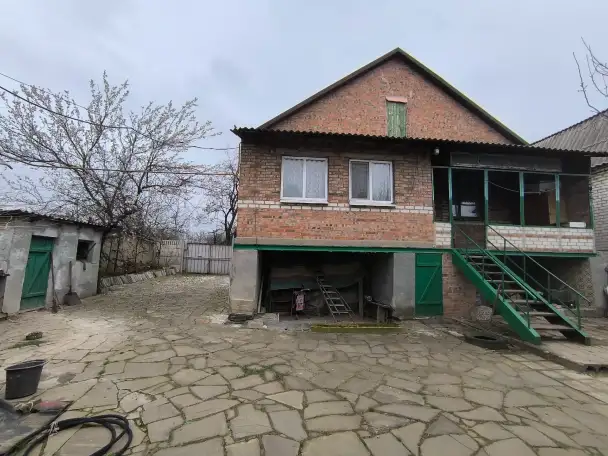 Продам дом в г.Лутугино 94,70 м2, фотография 2