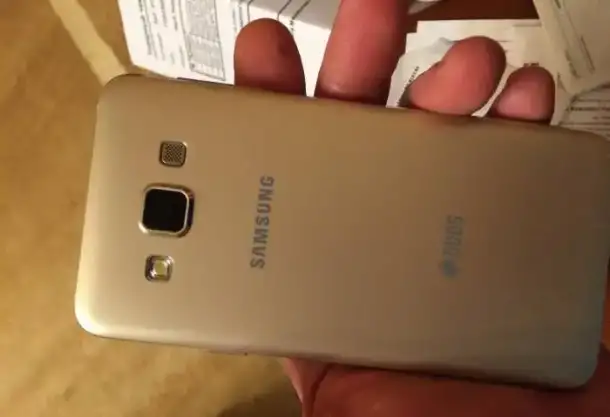 Продам Samsung Galaxy A3 Gold, фотография 5