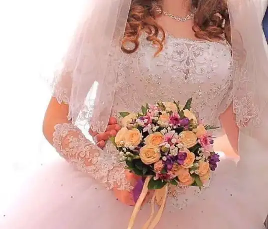 Свадебное платье, фотография 4