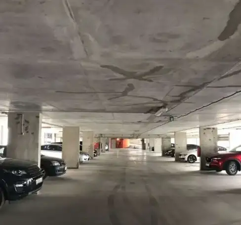 ПРОДАЁТСЯ МЕСТО В КРЫТОМ ПАРКИНГЕ, Кушелевская дор. 5/1, фотография 3