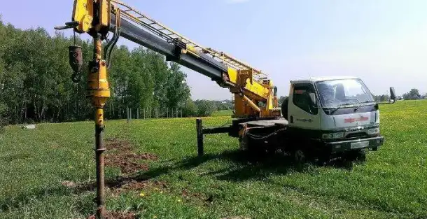 Заказ, услуги ямобура Санкт-Петербург, фотография 1
