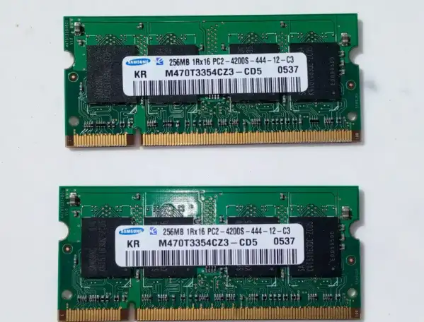 Оперативная память Samsung 256 МБ, фотография 1