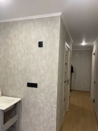 Продать, Нижний Кораблестроителей, 33,00 м², 2 эт., Буревестник м.,,проспект Кораблестроителей, фотография 3