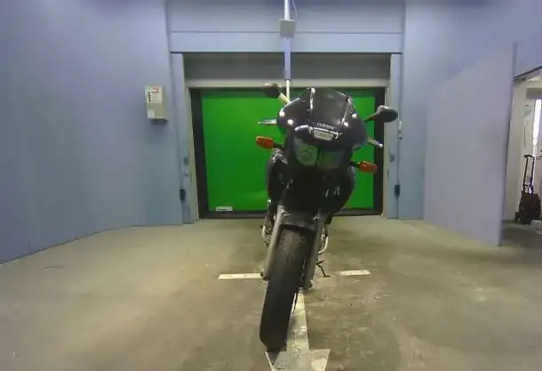 Yamaha TDM850 мотоцикл, фотография 2