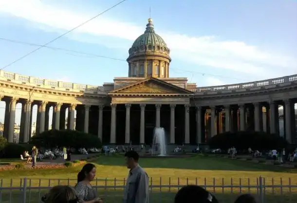 Автобусные туры в Санкт-Петербург, фотография 1