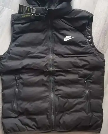 Жилетки и безрукавки мужские Nike, фотография 2