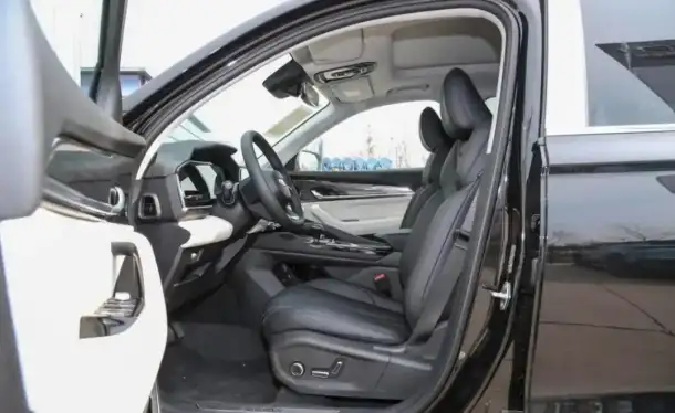 GEELY MONJARO 2023 2.0TURBO 4WD, фотография 7