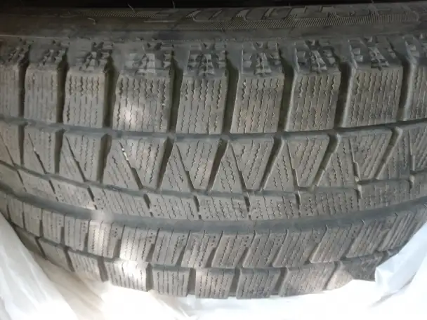ЗИМНИЕ шины Bridgestone, фотография 1