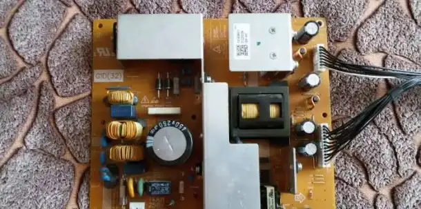 SONY KDL-32L4000 запчасти, платы для ремонта, фотография 3