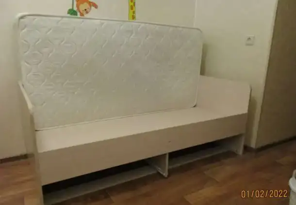 Продам Кровать детскую с ортопедическим матрацем 160 х 80 см., фотография 2
