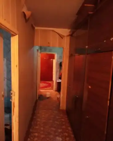 Сдаю комнату в трёхкомнатной., Проезд майский 13, фотография 2