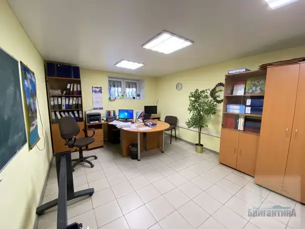 Продам коммерческую недвижимость 220,00 м2, Советский, Свободы улица, 76, фотография 1