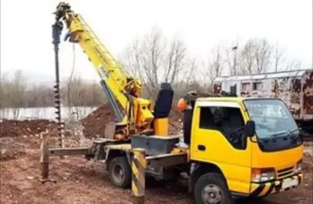 Услуги, аренда, заказ ямобура в Санкт-Петербурге, фотография 1