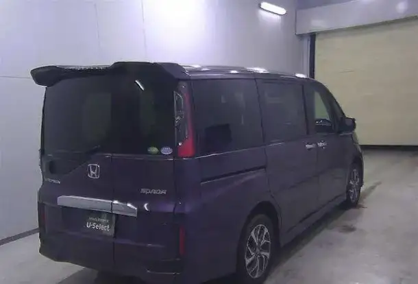 Продажа автомобилей Honda Stepwgn, фотография 6