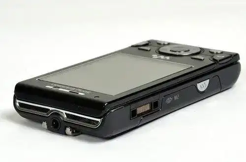 Sony Ericsson W995 Black оригинал,Ростест, фотография 5
