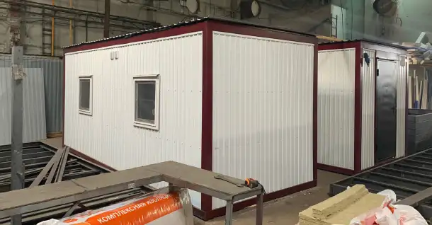 Бытовка на металлокаркасе 8 м х 2,4 м за 140 тысяч рублей., фотография 4