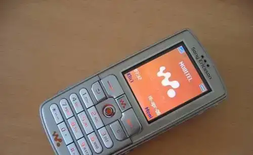 Sony Ericsson W700i Walkman., фотография 1