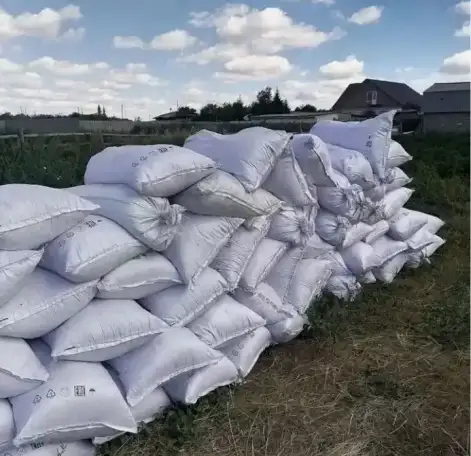 Перегной просеянный отборный в больших мешках, фотография 4