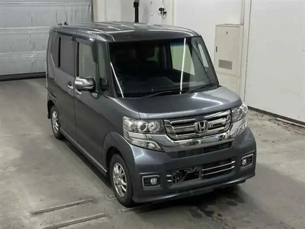 Микровэн кей-кар Honda N Box кузов JF2 минивэн модификация Custom GSS Package гв 2016 4wd, фотография 1