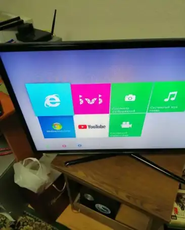 Xbox 360E 500GB+много игр+джойтик, фотография 5