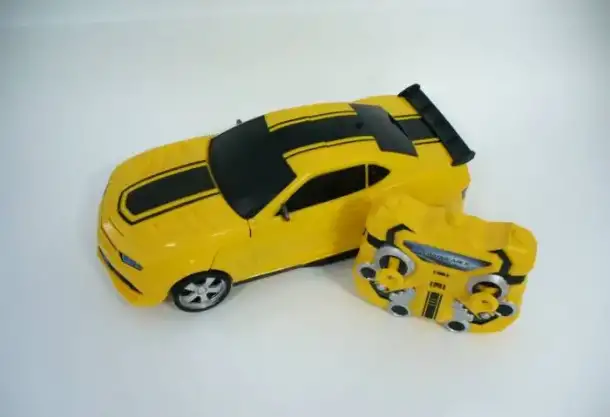 Робот автобот Bumblebee на радиоуправлении, фотография 5
