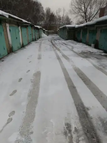 Сдам капитальный гараж в районе Лианзово, ул. Илимская, 7, фотография 1