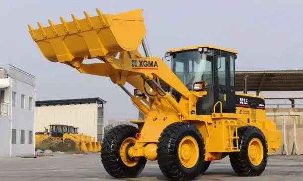 Фронтальный погрузчик XGMA XG931H в Ижевске от официального представителя завода в РФ, фотография 1