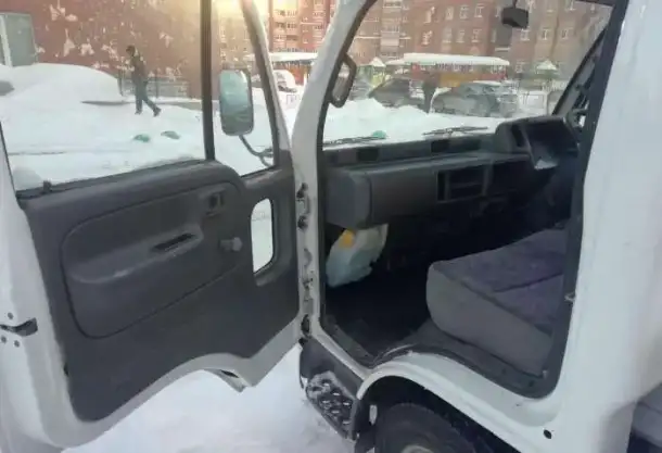 Продам грузовик Nissan Atlas 1998, фотография 4