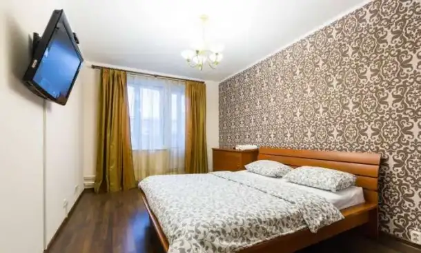 Квартира на сутки Сортировка РЯДОМ ТАГАНСКИЙ РЫНОК, фотография 1