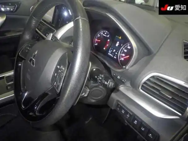 Кроссовер турбо Mitsubishi Eclipse Cross кузов GK1W модификация Turbo G гв 2018, фотография 5