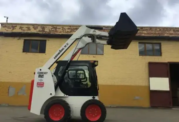 Универсальный минипогрузчик LONKING CDM307 в наличии 2019 г. в., фотография 2