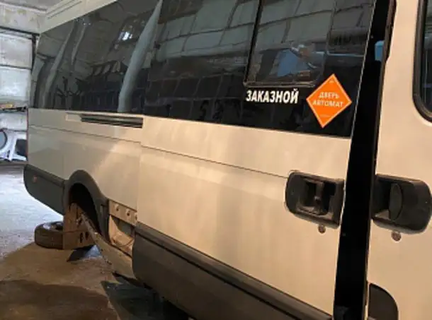 Автобус среднего класса 3265b6 iveco daily 50c15v гос. № р462рт, фотография 4