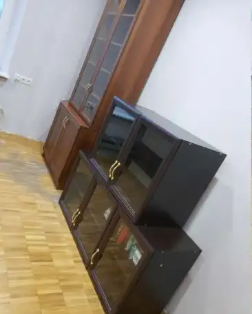 Шкаф Витрина Кресло школьника  растущее  Охране - тумбочку и полки для телефонов, фотография 4