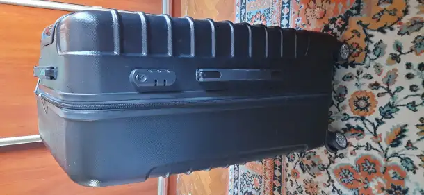 Продаю чемодан, фотография 1