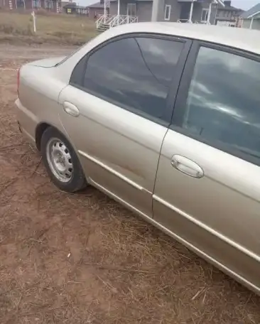 Продажа автомобиля Kia Spectra, фотография 2