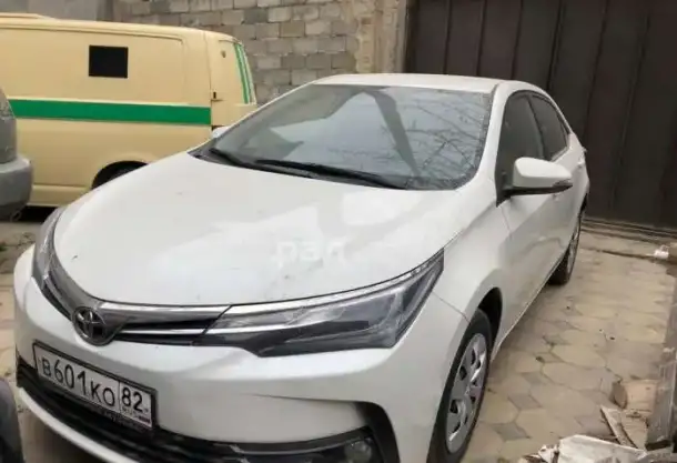 Авто Toyota Corolla, фотография 2