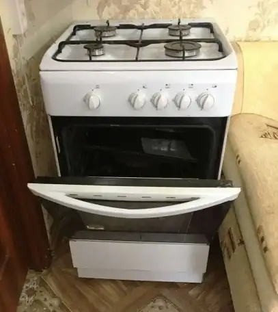 Газовая плита Индезит 50х50Х85см, фотография 2