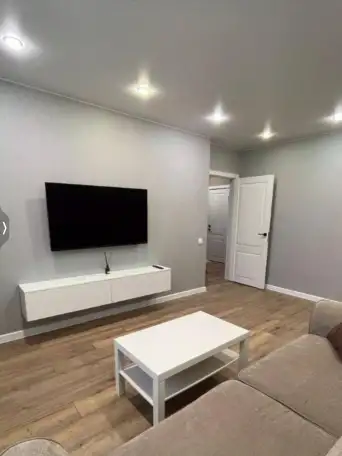 Сдам квартиру с дизайнерским ремонтом, улица Стрельбище 22, фотография 9